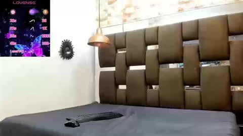 Snapshot of cattaleyaqueen_ chatting on 09/15/25, 03:23 cattaleyaqueen_ online show from 09/15/25, 03:23