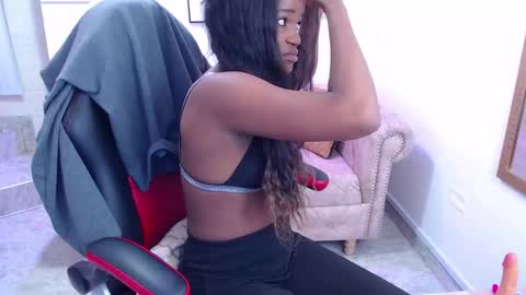 Snapshot of cattalheya chatting on 11/07/25, 12:38 Catta online show from 11/07/25, 12:38