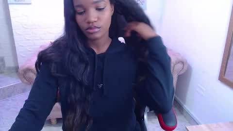 Snapshot of cattalheya chatting on 11/22/25, 12:26 Catta online show from 11/22/25, 12:26