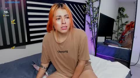 Snapshot of cattleya_veloza chatting on 03/08/25, 08:46 Cattleya online show from 03/08/25, 08:46