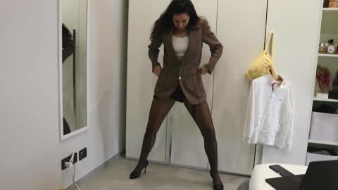 catty online show from 03/01/25, 09:51