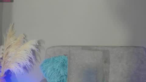    online show from 09/29/25, 06:07