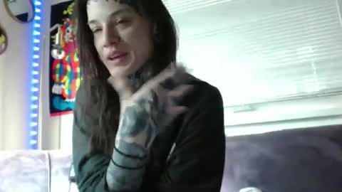 alaska online show from 12/01/25, 09:09