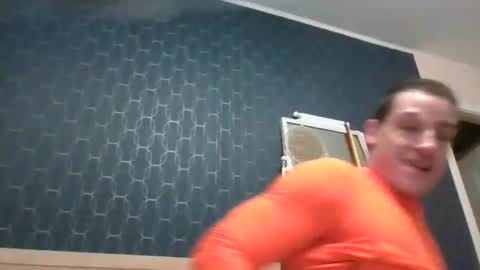 Snapshot of cawboy1992 chatting on 03/07/25, 02:04 Im yours online show from 03/07/25, 02:04