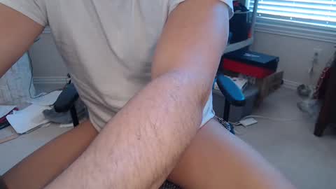 Snapshot of cb20001304 chatting on 01/13/25, 03:58 cb20001304 online show from 01/13/25, 03:58