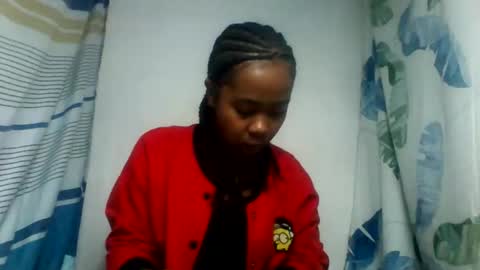 Snapshot of cclanioo chatting on 05/19/26, 06:09 cclanioo online show from 05/19/26, 06:09