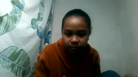 Snapshot of cclanioo chatting on 06/01/26, 06:48 cclanioo online show from 06/01/26, 06:48