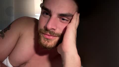 Snapshot of ccmanrivs120 chatting on 01/11/25, 05:41 Rivs online show from 01/11/25, 05:41