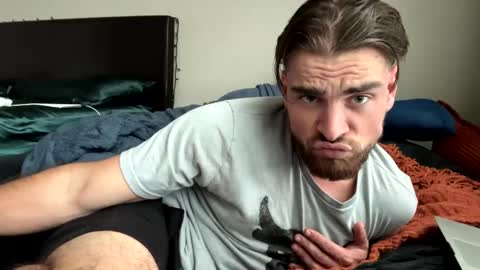 Snapshot of ccmanrivs120 chatting on 01/22/25, 09:10 Rivs online show from 01/22/25, 09:10