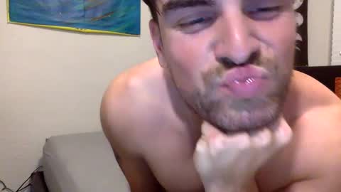 Snapshot of ccmanrivs120 chatting on 02/08/25, 12:38 Rivs online show from 02/08/25, 12:38