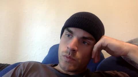 Snapshot of ccmanrivs120 chatting on 02/25/25, 07:25 Rivs online show from 02/25/25, 07:25