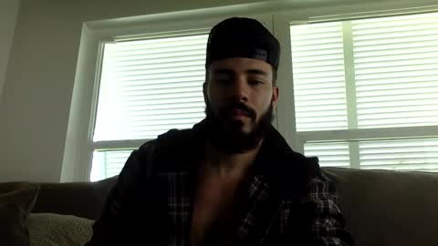 Snapshot of ccmanrivs120 chatting on 09/19/25, 04:18 Rivs online show from 09/19/25, 04:18