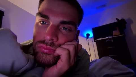 Snapshot of ccmanrivs120 chatting on 10/21/25, 02:45 Rivs online show from 10/21/25, 02:45