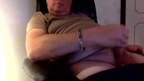 Snapshot of ccpower chatting on 01/10/25, 10:46 ccpower online show from 01/10/25, 10:46