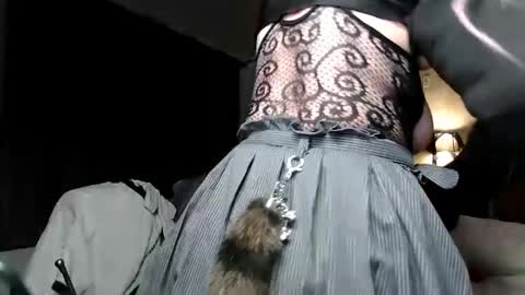 Snapshot of ccsrevenge chatting on 09/28/25, 02:50 ccsrevenge online show from 09/28/25, 02:50