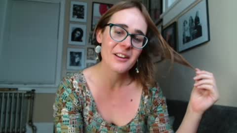 Cecily Saint Claire online show from 12/13/24, 02:38