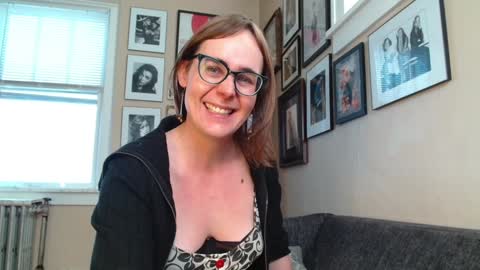 Cecily Saint Claire online show from 02/06/25, 04:58