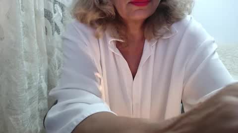 Snapshot of cecylya4u chatting on 10/03/25, 11:24 cecylya4u online show from 10/03/25, 11:24