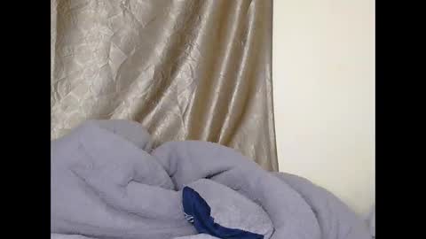 Snapshot of cee_queen chatting on 05/30/26, 01:03 cee_queen online show from 05/30/26, 01:03