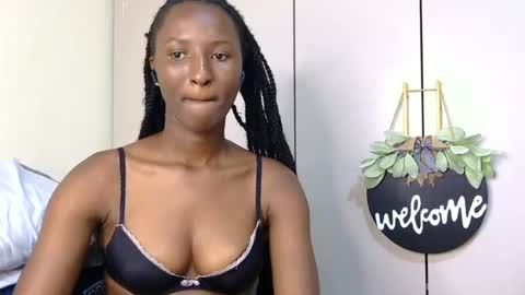 cee_queen online show from 07/18/26, 09:07