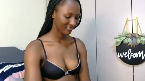 cee_queen online show from 07/28/26, 03:21