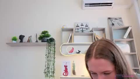 Josie Manesi online show from 07/16/26, 06:08