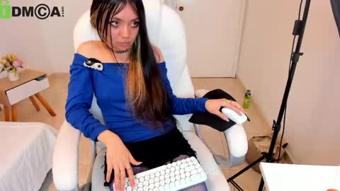 Snapshot of celeste_belmontt chatting on 05/24/26, 09:03 Celeste online show from 05/24/26, 09:03