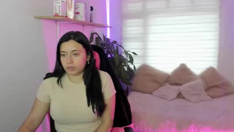 celeste_bonnet1 online show from 10/03/25, 01:19