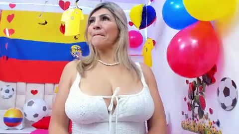Celeste Lincon online show from 06/12/26, 01:48