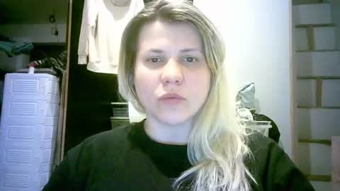 celeste_naughty_ online show from 05/25/26, 11:16