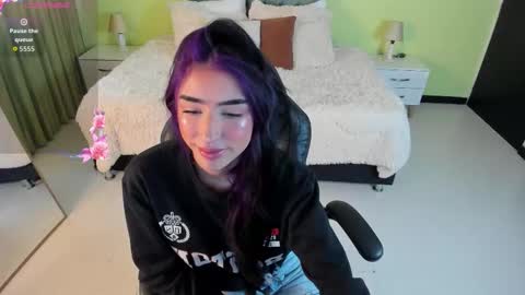 Snapshot of celeste_rous__ chatting on 02/10/26, 12:09 Celeste online show from 02/10/26, 12:09