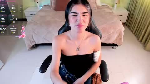 Snapshot of celeste_rous__ chatting on 05/07/26, 12:54 Celeste online show from 05/07/26, 12:54