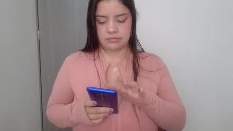 Snapshot of celeste_shinny chatting on 11/23/25, 06:30 celeste_shinny online show from 11/23/25, 06:30