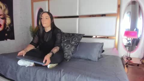 celeste_starsss online show from 01/19/25, 09:13