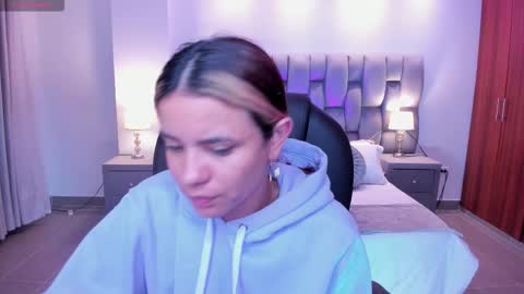 celestee_rain online show from 09/14/25, 08:35