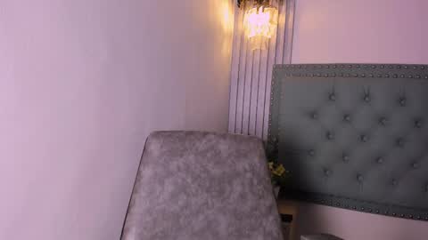 Snapshot of celestemc_26 chatting on 11/15/25, 03:37 CELESTE online show from 11/15/25, 03:37