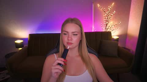 celestenoirr online show from 10/10/25, 06:56