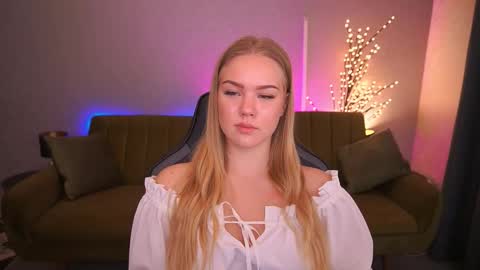 celestenoirr online show from 10/14/25, 06:25