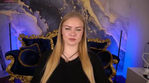 Snapshot of celestenoirr chatting on 11/25/25, 07:41 celestenoirr online show from 11/25/25, 07:41