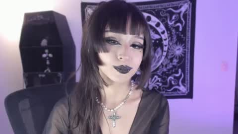   online show from 07/04/26, 01:45