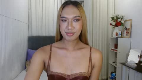 Snapshot of celestinalinaa chatting on 11/15/25, 10:37 Celeste online show from 11/15/25, 10:37