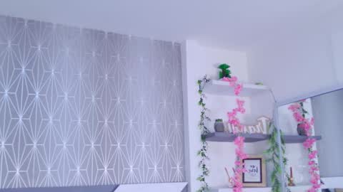 Snapshot of celine_lee chatting on 11/11/25, 02:39 Celine online show from 11/11/25, 02:39