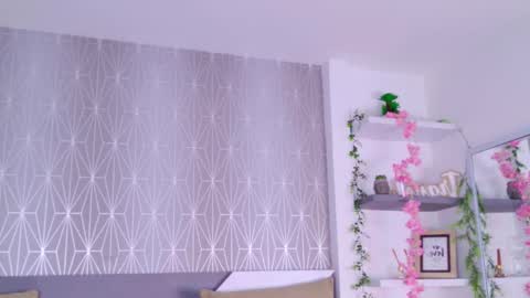 Snapshot of celine_lee chatting on 11/15/25, 04:25 Celine online show from 11/15/25, 04:25