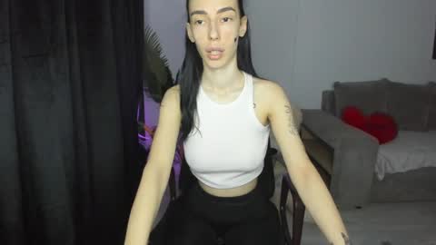 Celine Roxelle online show from 04/03/26, 08:29