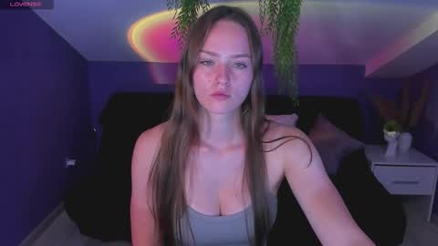 elin online show from 09/13/25, 01:44