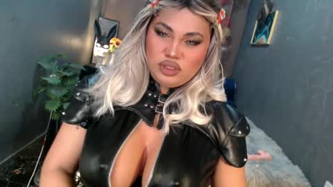cellinekittcumerr online show from 05/20/26, 09:32