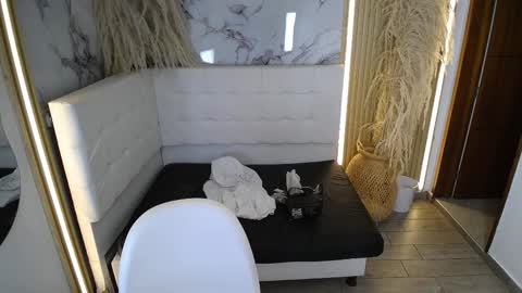 Snapshot of cerecita_02 chatting on 01/06/26, 11:58 Cerecita online show from 01/06/26, 11:58