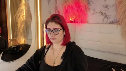 Snapshot of cerecita_02 chatting on 04/07/26, 12:44 Cerecita online show from 04/07/26, 12:44
