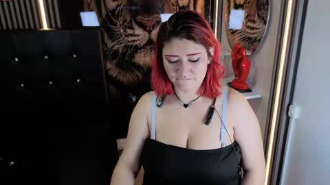 Snapshot of cerecita_02 chatting on 05/09/26, 01:44 Cerecita online show from 05/09/26, 01:44