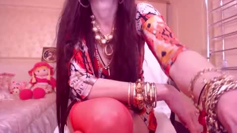 Cerise online show from 01/17/25, 03:55